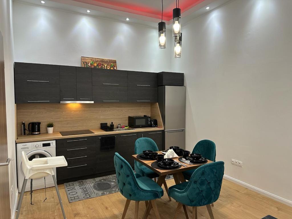 Lizu Apartmant Budapest Eksteriør bilde